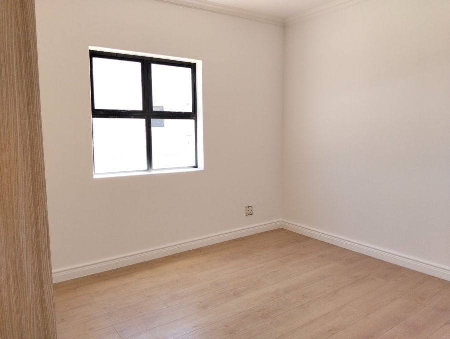 4 Bedroom Property for Sale in Parklands North Western Cape